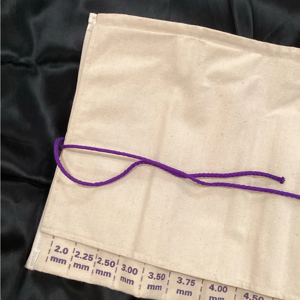 Doublepoints Knitting needles storage Bag in Cream VTG includes all shown - Picture 8 of 8